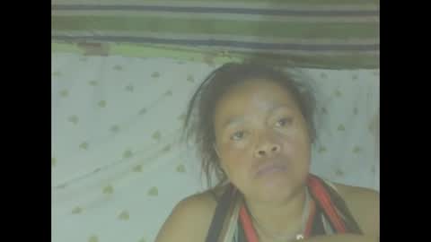 Snapshot of carinesexy69 chatting on 05/01/26, 12:43 carinesexy69 online show from 05/01/26, 12:43