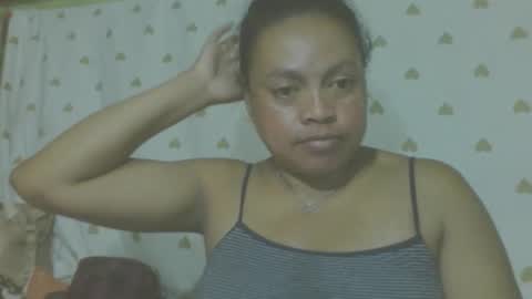 Snapshot of carinesexy69 chatting on 05/11/26, 12:11 carinesexy69 online show from 05/11/26, 12:11