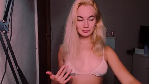 Carin online show from 10/02/25, 06:15