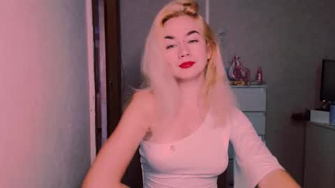 Carin online show from 10/05/25, 08:12