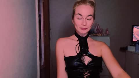 Carin online show from 10/06/25, 07:33