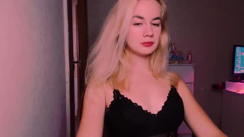 Carin online show from 10/14/25, 08:20