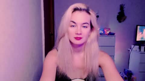 Carin online show from 07/27/26, 06:53