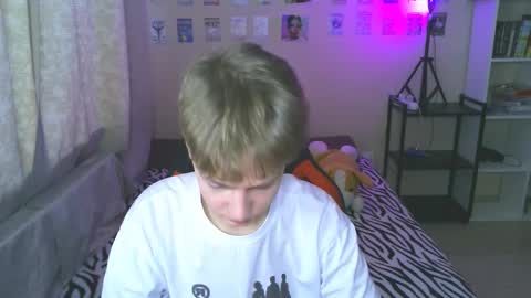 Carl online show from 12/16/24, 11:33