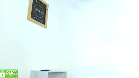 Carla online show from 09/24/25, 11:46