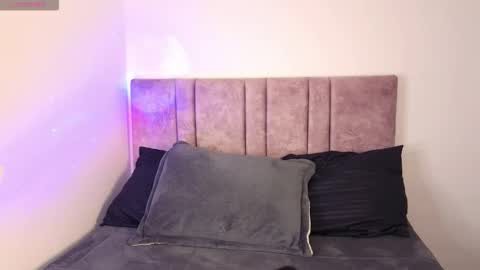 carla online show from 12/20/25, 07:48