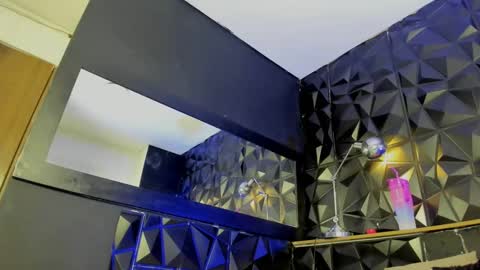 carlamarrinson online show from 02/15/25, 01:05