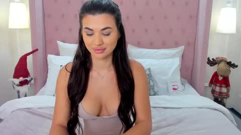 Carla online show from 12/16/24, 01:43