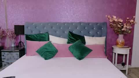 carlareys online show from 03/25/26, 07:03