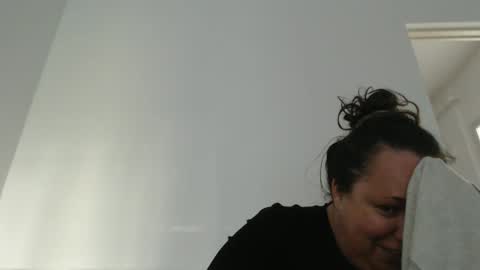 Carlaruth online show from 04/14/26, 03:07