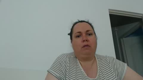 Carlaruth online show from 04/17/26, 03:20