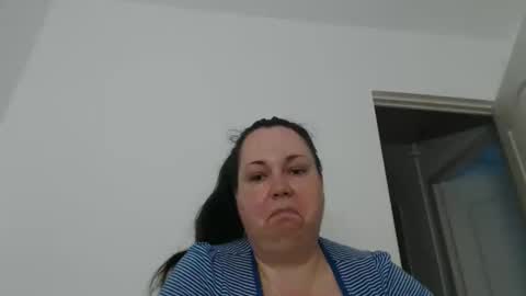 Snapshot of carlaruth chatting on 05/27/26, 02:19 Carlaruth online show from 05/27/26, 02:19