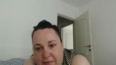 Snapshot of carlaruth chatting on 06/06/26, 04:44 Carlaruth online show from 06/06/26, 04:44