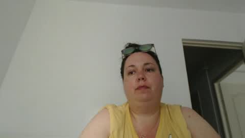 Snapshot of carlaruth chatting on 07/02/26, 03:17 Carlaruth online show from 07/02/26, 03:17