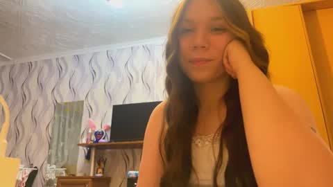 Sally online show from 07/04/26, 04:02