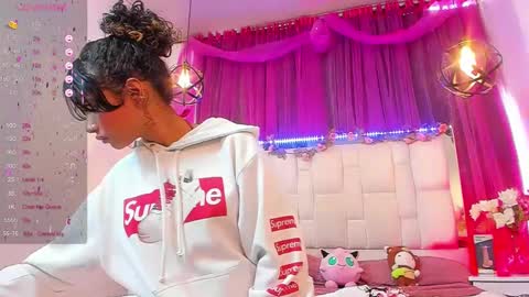 carlie Evans online show from 12/02/24, 04:42