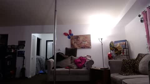 Carlie online show from 02/18/25, 11:22