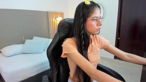 C A R L I N A online show from 09/20/25, 12:28