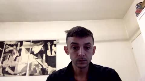 Carlos online show from 10/28/25, 03:25