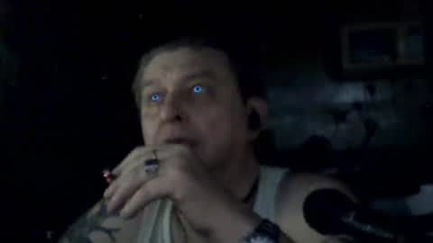 carlos712009 online show from 04/13/26, 06:52