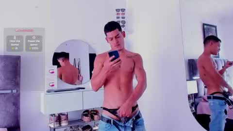 Snapshot of carloshero69 chatting on 07/15/26, 08:14 carloshero69 online show from 07/15/26, 08:14