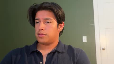 Snapshot of carlosjosecb1 chatting on 09/29/25, 03:50 carlos online show from 09/29/25, 03:50