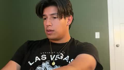 carlosjosecb2 online show from 10/23/25, 04:06