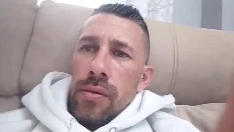 carlosrm440882 online show from 04/19/26, 11:09