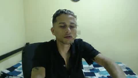 Snapshot of carlossmi01 chatting on 02/16/25, 03:37 carlossmi01 online show from 02/16/25, 03:37