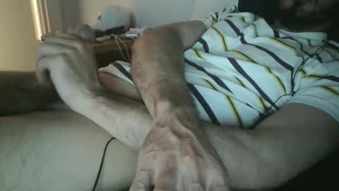 DBX online show from 10/01/25, 05:13