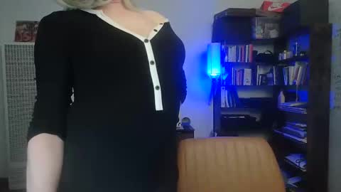 Samantha Foxey online show from 04/08/26, 10:15