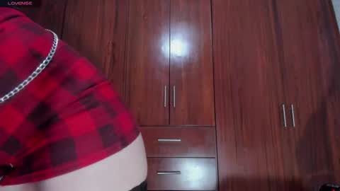 carly grasso  online show from 10/10/25, 09:19