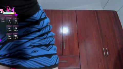 carly grasso  online show from 10/12/25, 07:46