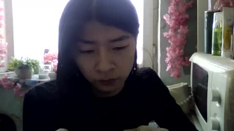 CarlyJoy online show from 10/31/25, 09:10