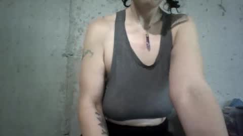 Carly Smiles online show from 01/02/25, 03:19