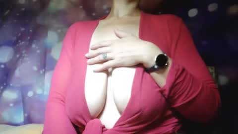 Carly Smiles online show from 10/08/25, 10:13