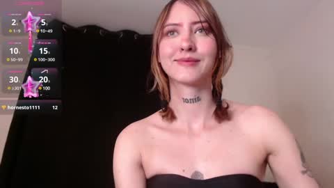 carmennrusso online show from 01/10/25, 04:33