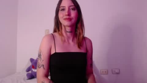 carmennrusso online show from 11/06/25, 01:39