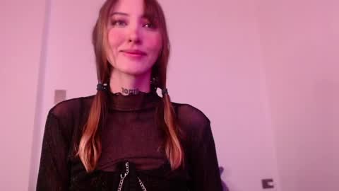 carmennrusso online show from 05/03/26, 03:29