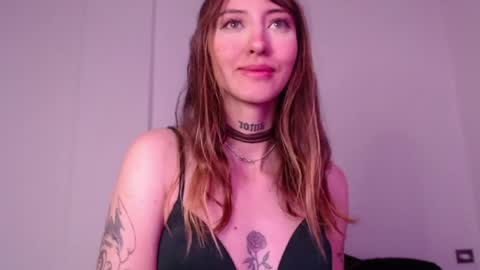 carmennrusso online show from 06/01/26, 08:54