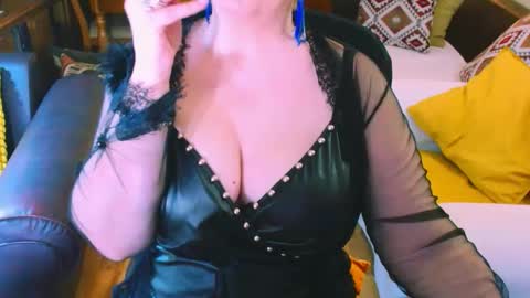 Snapshot of carmenrossi chatting on 01/13/25, 09:08 Carmen online show from 01/13/25, 09:08