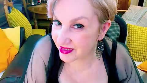 Carmen online show from 02/24/26, 08:01