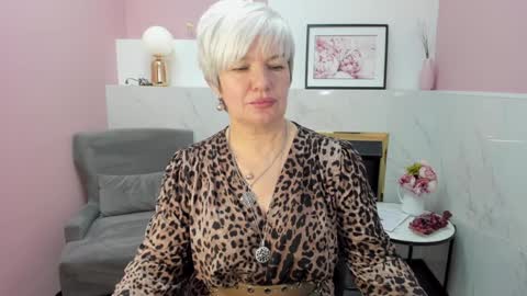 Carmen online show from 12/15/24, 09:20