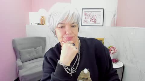 Carmen online show from 01/07/25, 08:52