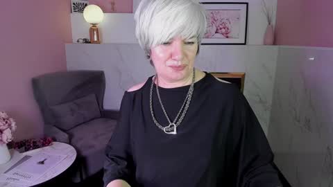 Carmen online show from 01/30/25, 12:18