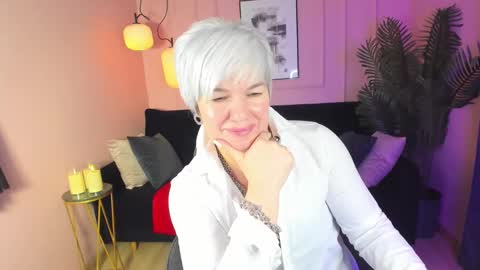 Carmen online show from 02/14/25, 09:21