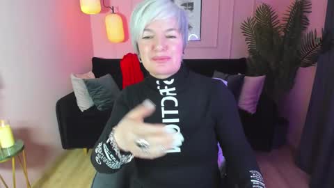 Carmen online show from 02/18/25, 10:47