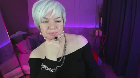 Carmen online show from 03/11/25, 12:11