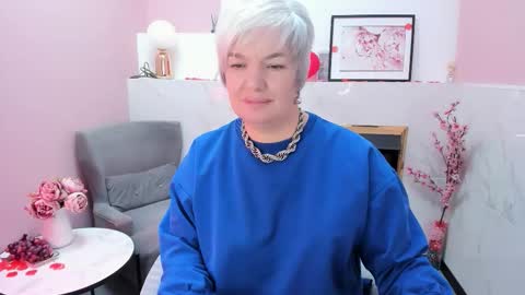 Carmen online show from 02/21/26, 08:54