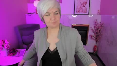 Carmen online show from 04/04/26, 08:56